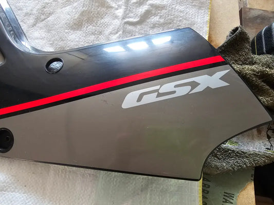 47211-48B20 side cover for SUZUKI GSX 1100 F GSX1100EF (GV72)