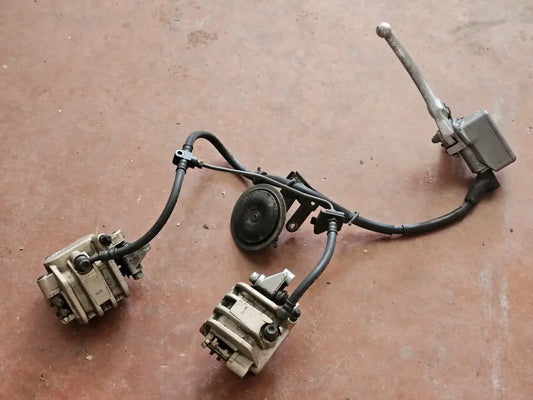 Freno y manillar de moto HONDA