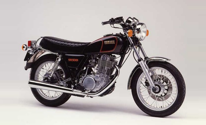 Yamaha SR500